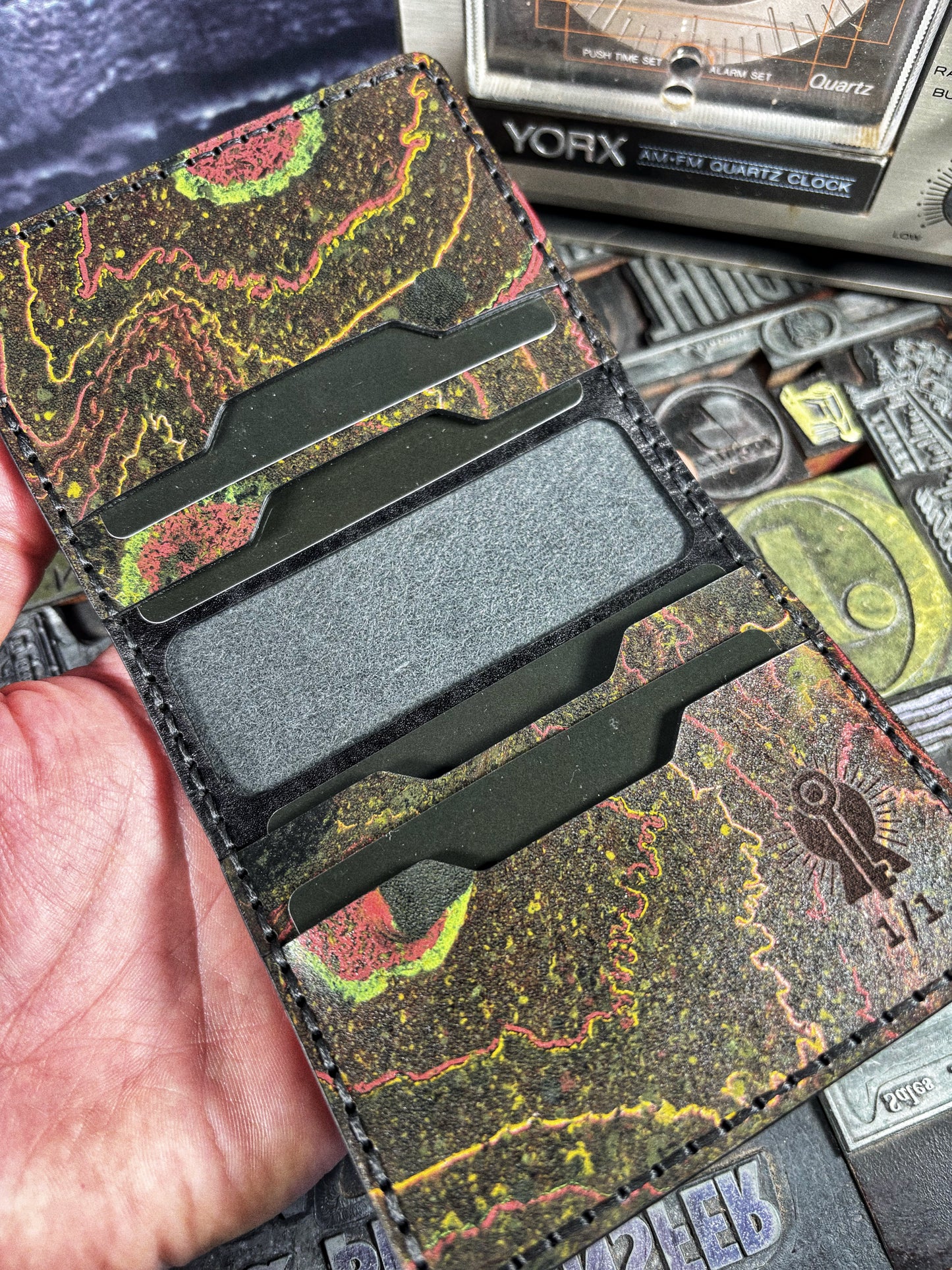 Handmade 6Pocket Electric Chaos Stealie Engraved Marbled Leather Bifold Minimalist Wallet